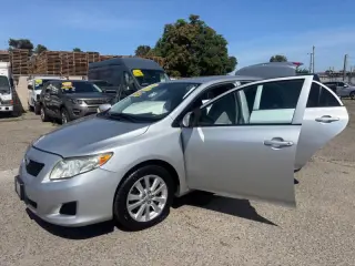 2009 Toyota Corolla LE