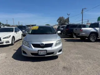 2009 Toyota Corolla LE