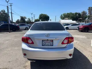 2009 Toyota Corolla LE