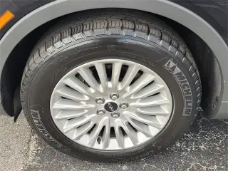 Lincoln Nautilus 2020 4dr Standard SUV