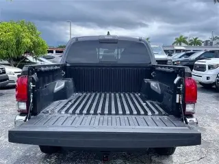Toyota Tacoma 2021 4x2 TRD Off-Road 4dr Double Cab 5.0 ft SB