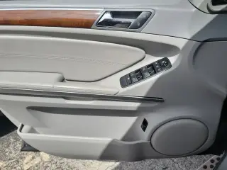 Mercedes-Benz M-Class 2011 ML 350 4dr SUV