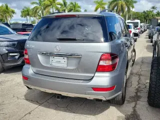 Mercedes-Benz M-Class 2011 ML 350 4dr SUV