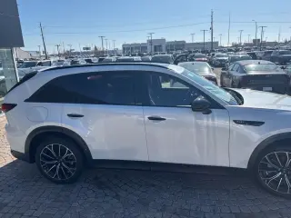 2025  Mazda CX-70 PHEV Premium Plus