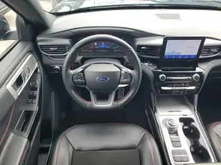 Ford Explorer 2023 ST-Line 4dr SUV