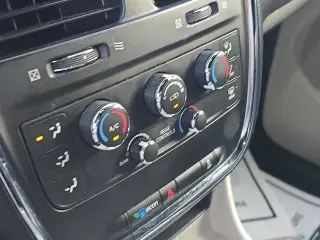 Dodge Grand Caravan 2020 SXT 4dr Mini-Van
