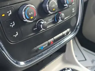 Dodge Grand Caravan 2020 SXT 4dr Mini-Van