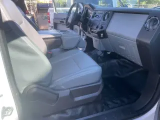 2015 Ford F-350 Super Duty XL