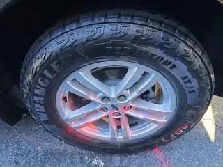 Ford Explorer 2023 XLT 4dr SUV