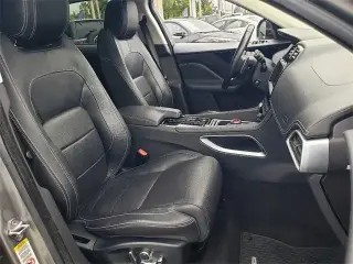Jaguar F-PACE 2018 AWD 20d R-Sport 4dr SUV