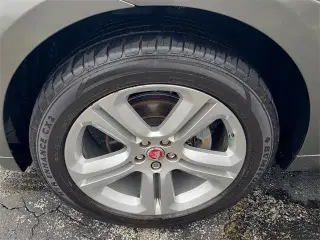 Jaguar F-PACE 2018 AWD 20d R-Sport 4dr SUV