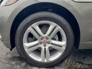 Jaguar F-PACE 2018 AWD 20d R-Sport 4dr SUV