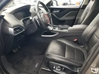 Jaguar F-PACE 2018 AWD 20d R-Sport 4dr SUV
