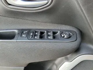Jeep Renegade 2019 4x4 Sport 4dr SUV