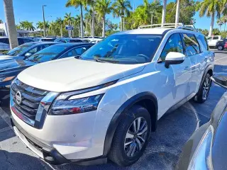 Nissan Pathfinder 2024 AWD SL 4dr SUV