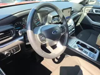 Ford Explorer 2024 XLT 4dr SUV