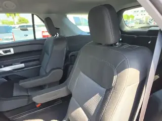 Ford Explorer 2024 XLT 4dr SUV