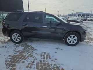 2014 GMC Acadia SLE-2