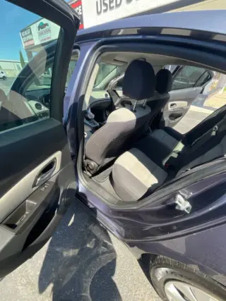 2014 Chevrolet Cruze LS Auto