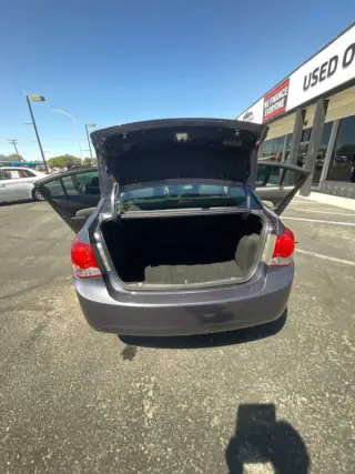 2014 Chevrolet Cruze LS Auto