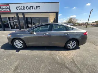 2015 Ford Fusion SE
