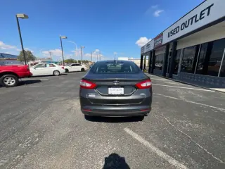 2015 Ford Fusion SE