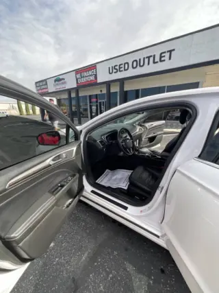 2014 Ford Fusion SE
