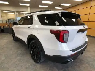 Ford Explorer 2021 AWD ST 4dr SUV