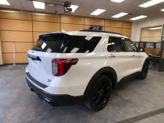 Ford Explorer 2021 AWD ST 4dr SUV