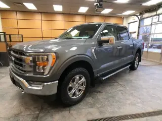 Ford F-150 2021 4x4 Lariat 4dr SuperCrew 5.5 ft. SB
