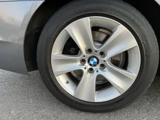 2011 BMW 5 Series 528i