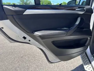 2010 BMW X5 xDrive30i