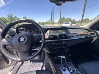 2010 BMW X5 xDrive30i
