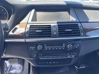 2010 BMW X5 xDrive30i