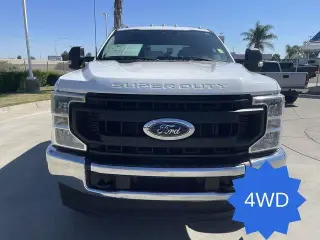 Ford F-250 Super Duty 2022 4x4 XL 4dr Crew Cab 6.8 ft. SB Pickup