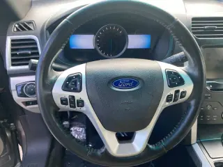 2011 Ford Explorer XLT