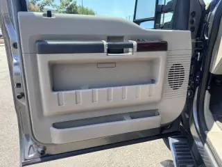 2009 Ford F-250 Super Duty Lariat