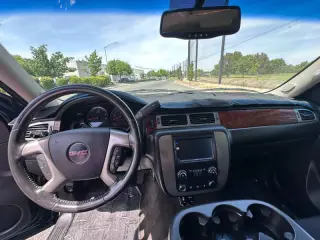 2013 GMC Yukon SLE