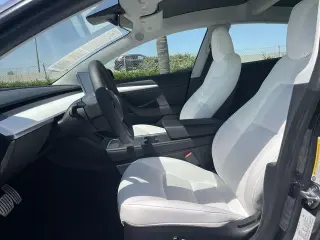 Tesla Model 3 2023 AWD Performance 4dr Sedan