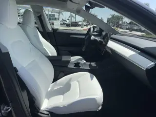 Tesla Model 3 2023 AWD Performance 4dr Sedan