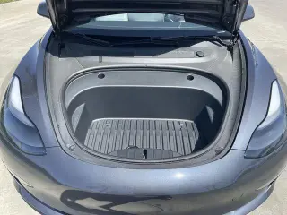 Tesla Model 3 2023 AWD Performance 4dr Sedan