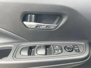 Nissan Versa 2025 SV 4dr Sedan