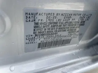 Nissan Versa 2025 SV 4dr Sedan
