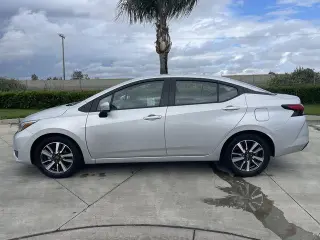 Nissan Versa 2025 SV 4dr Sedan
