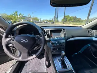 2015 Infiniti Q40