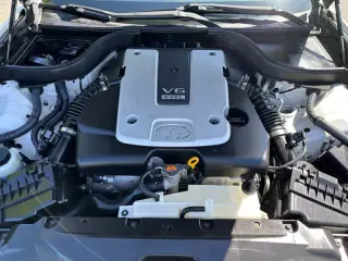 2015 Infiniti Q40