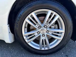 2015 Infiniti Q40