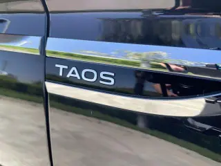 Volkswagen Taos 2022 SE 4dr SUV