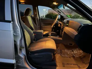 2005 Jeep Grand Cherokee Laredo