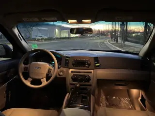 2005 Jeep Grand Cherokee Laredo